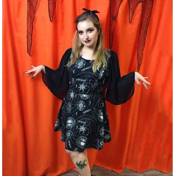 💖 Goth dress by Spin Doctor 💖 - Picture 2 of 3